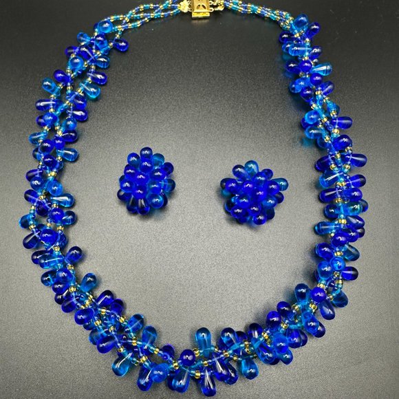 Vintage CZECH element blue teardrop glass beads clips on earrings and necklace - Picture 9 of 16